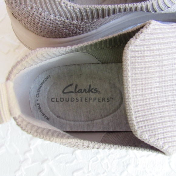 Clarks Cloudsteppers Shoes 8.5 Slip on Clean Inside Gray - Picture 8 of 9